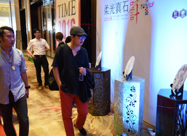 1478073153738172.png blob.png