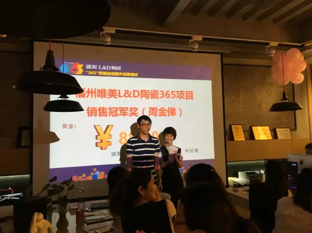 1481356976621378.png blob.png