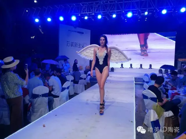 1481591818121276.png blob.png