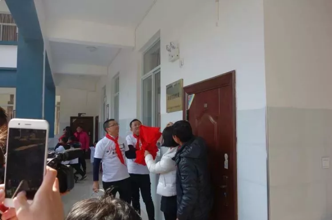 1552268380597195.png image.png